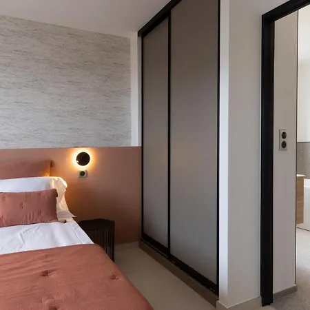 Résidence Omigna, Spacious Luxury Apartments, Cargese, Corse Du Sud