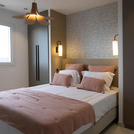 Apartamento Résidence Omigna, Spacious Luxury Apartments, Cargese, Corse Du Sud *