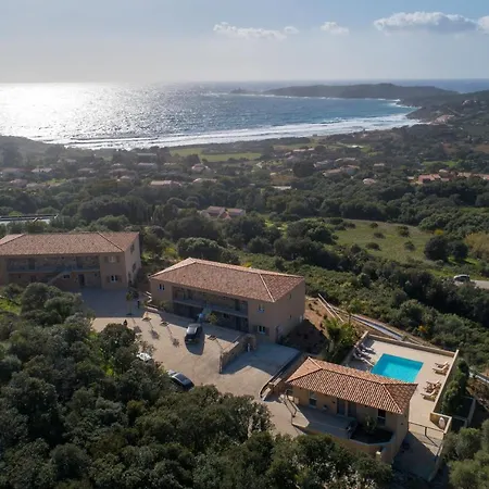 Residence Omigna, Spacious Luxury Apartments, Sea View, Pool, Gym, Calm, Free Private Parking, Free Electric Vehicle Charging, Cargese, Corse Du Sud Apartman Cargèse